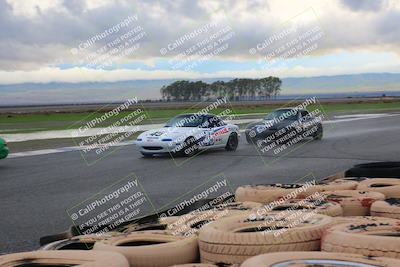 media/Jan-14-2023-CalClub SCCA (Sat) [[d2757389b8]]/Group 7/Race (Sunset)/